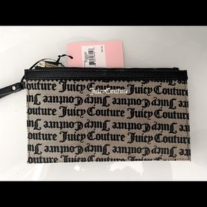 NWT Juicy Couture Wristlet 🔥
